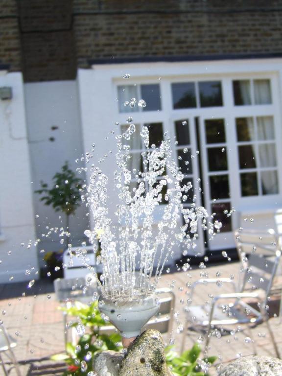 Brook Hotel Londra Esterno foto